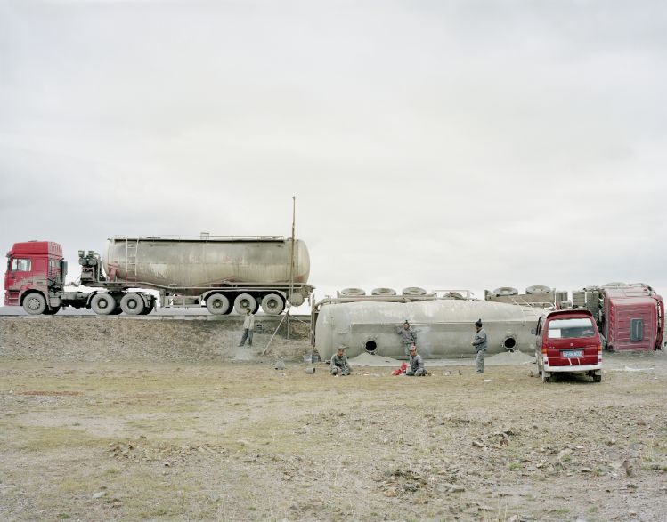 An Overturned Cement Truck, Qinghai, Zhang Kechun