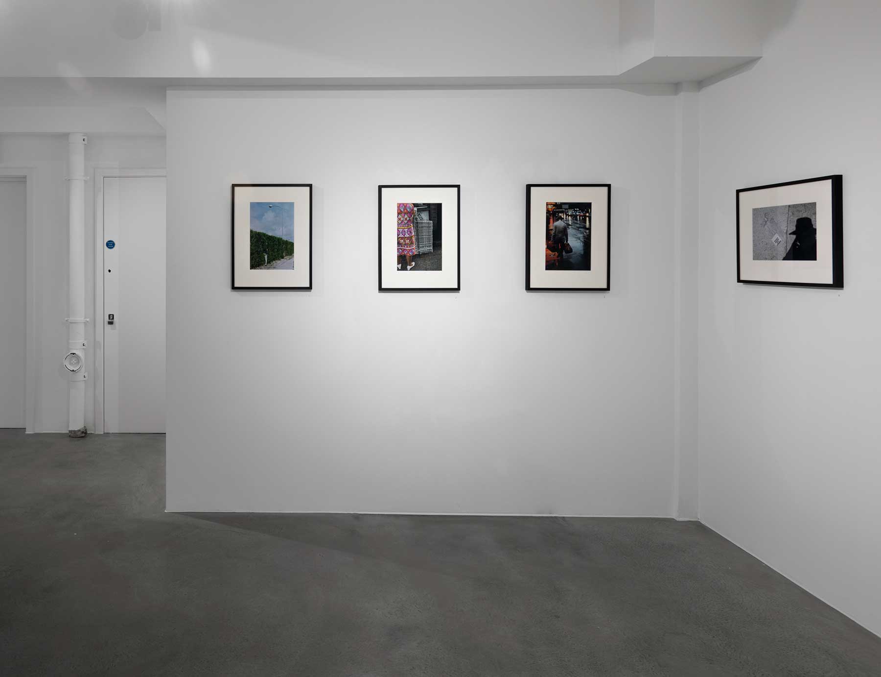Vivian-Maier-Colour-Photographs-(HUXLEY-PARLOUR)