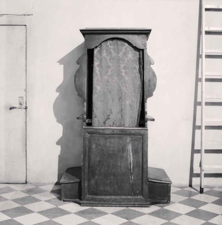 Confessional, Study 22, Chiesa Di San Giovanni Evangelista in Santo Stefano Protomartire, Reggio Emilia, Italy, 2007