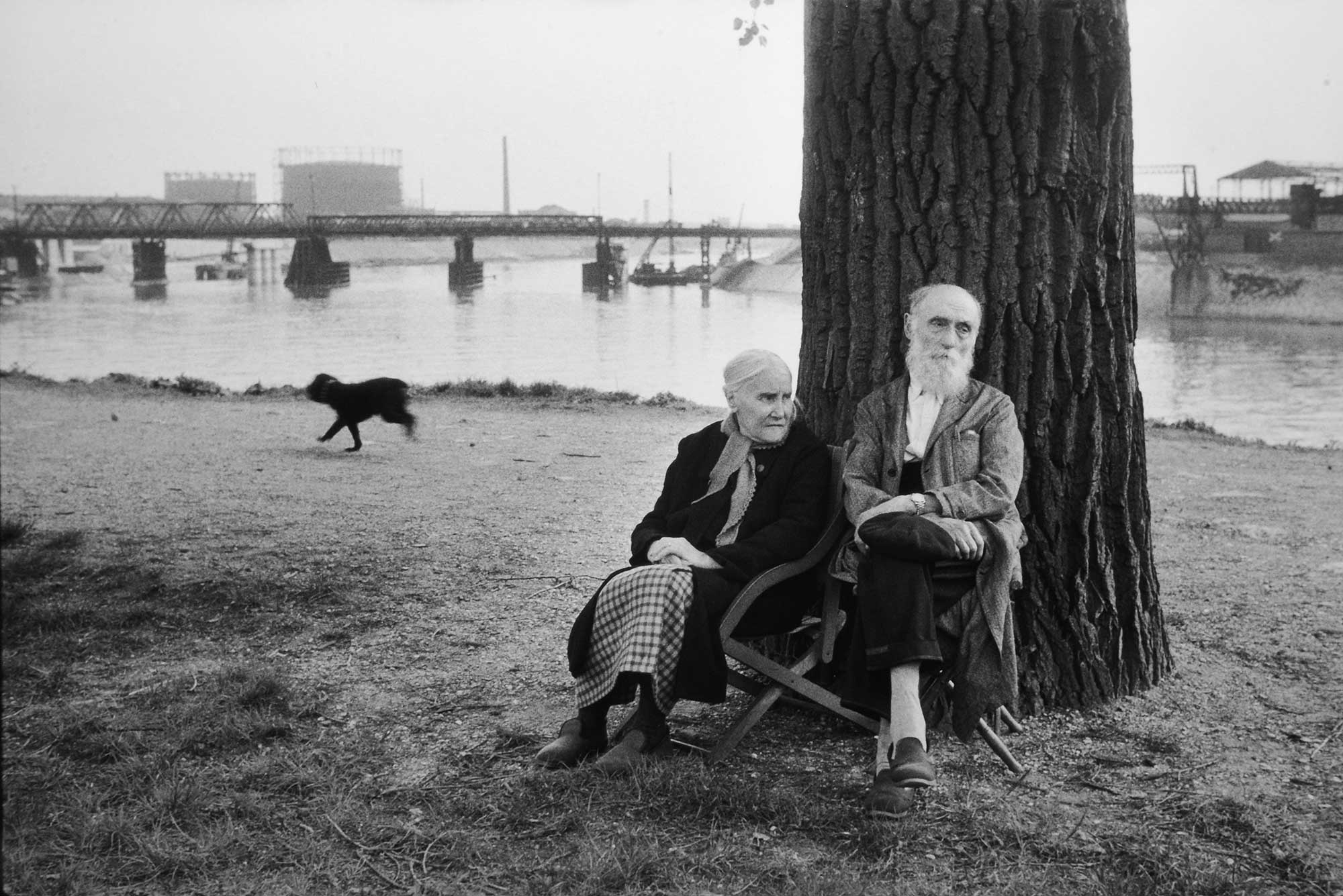Ivry-Sur-Seine, 1955 Cartier-Bresson