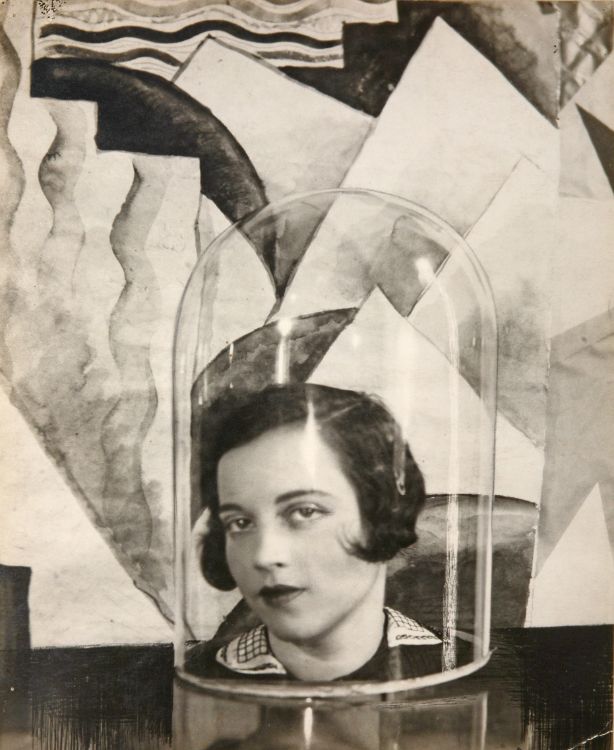 Lady Loughborough Under a Bell Jar, 1927