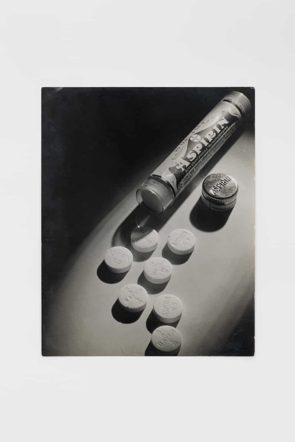 Jaroslav Rössler, Bayer Aspirin, 1936. Modern Objects, Huxley-Parlour Gallery, 3–5 Swallow St, London, W1B 4DE