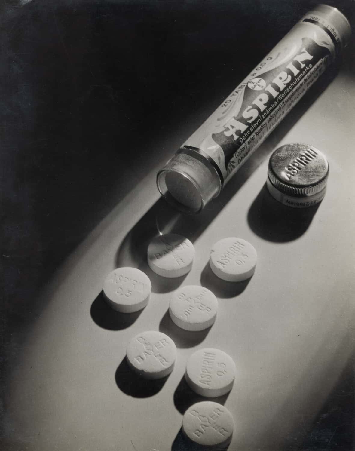 Jaroslav Rössler, Bayer Aspirin, 1936. Modern Objects, Huxley-Parlour Gallery, 3–5 Swallow St, London, W1B 4DE
