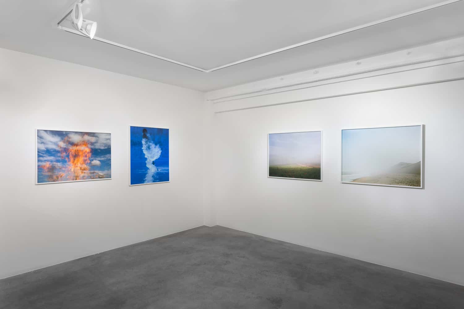 Huxley-Parlour-Joel-Meyerowitz-install-7