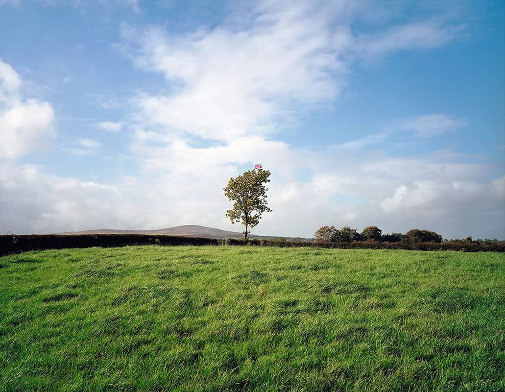 Paul Graham, Union Flag in Tree, Troubled Land at Huxley-Parlour, 23.01.25 - 01.03.25