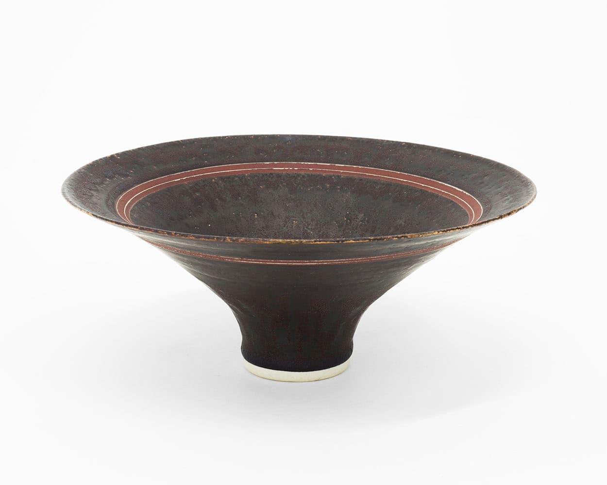 Lucie Rie, Bowl, c. 1972, Huxley-Parlour, 25.04–31.05.25