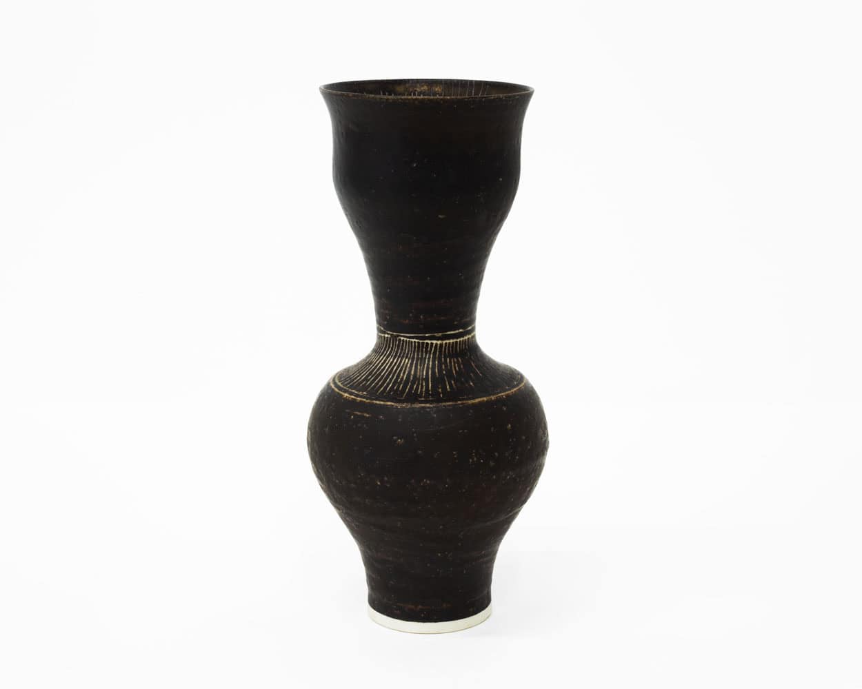 Lucie Rie, Byzantine-style Vase, c.1982, Huxley-Parlour, 25.04–31.05.25