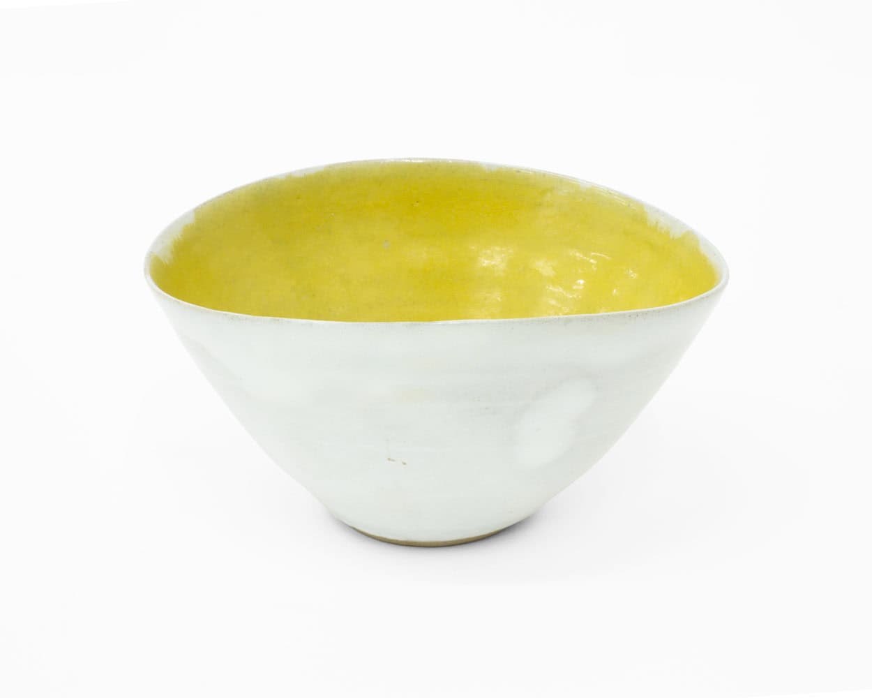 Lucie Rie, Elliptical Bowl, c.1980, Huxley-Parlour, 25.04–31.05.25
