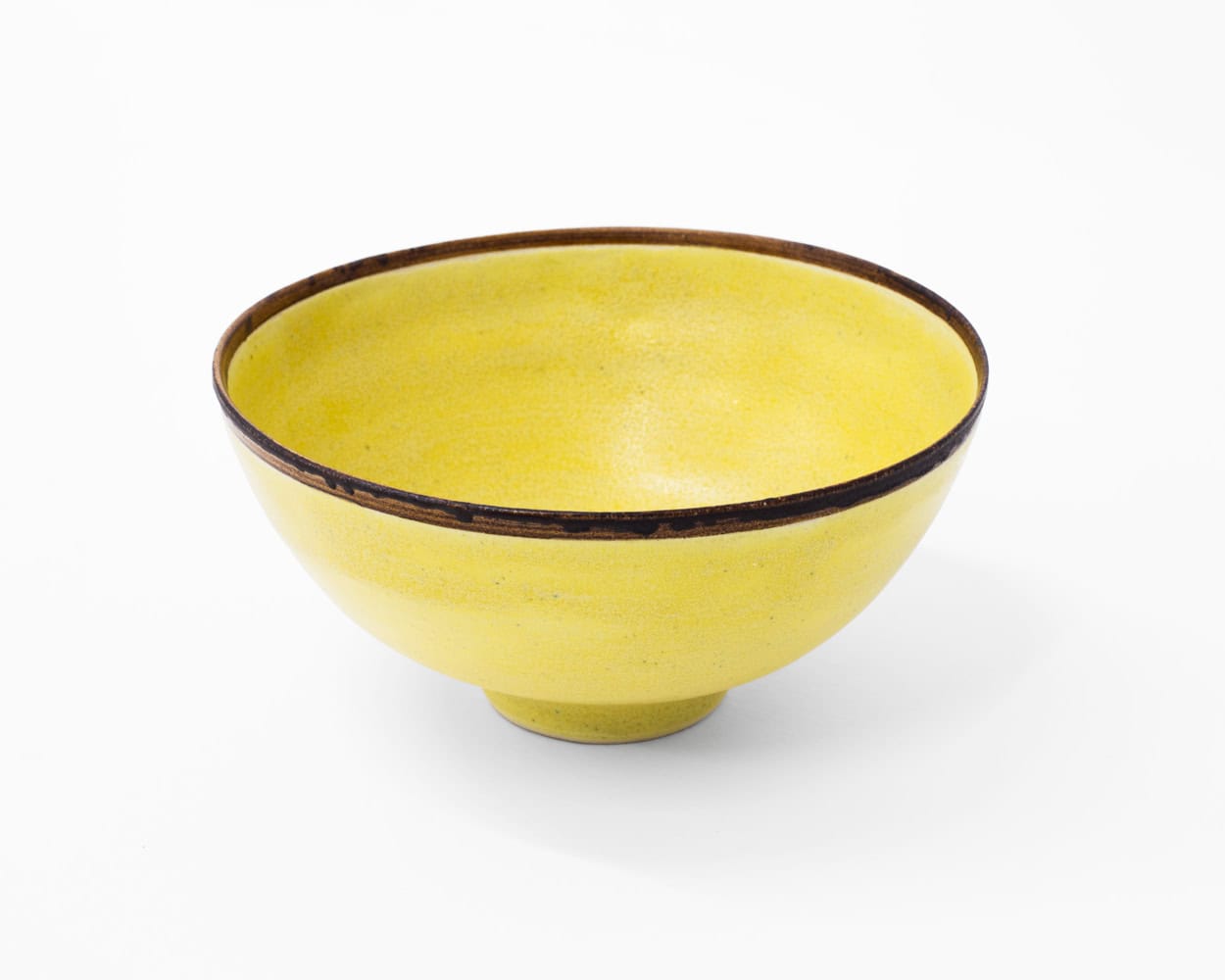 Lucie Rie, Footed Bowl, c. 1968, Huxley-Parlour, 25.04–31.05.25