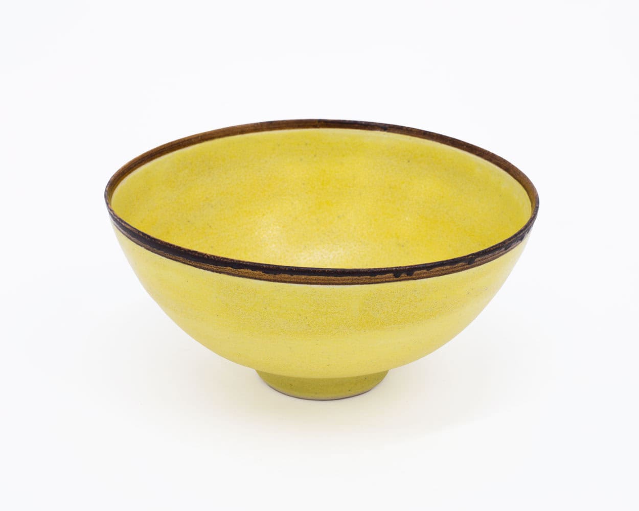 Lucie Rie, Footed Bowl, c. 1968, Huxley-Parlour, 25.04–31.05.25