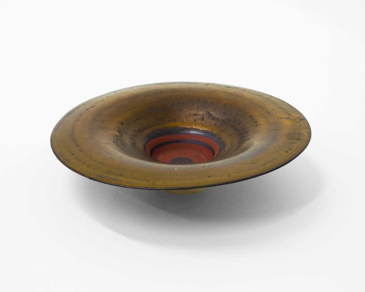 Lucie Rie, Golden Bowl with Terracotta Well, c. 1970, Huxley-Parlour, 25.04–31.05.25