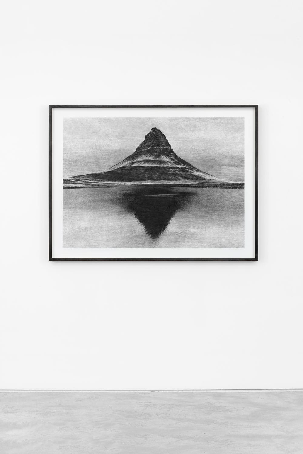 Jungjin Lee, Unseen #62, Unseen, Huxley-Parlour, 06.06–05.07.25