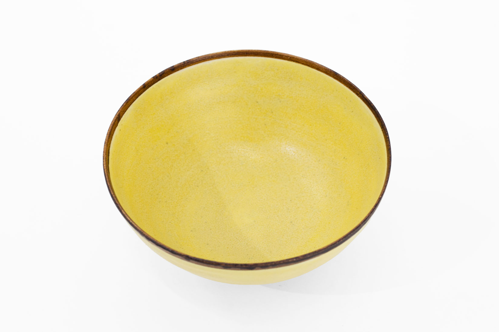 Lucie Rie, Footed Bowl, c. 1968, Huxley-Parlour, 25.04–31.05.25