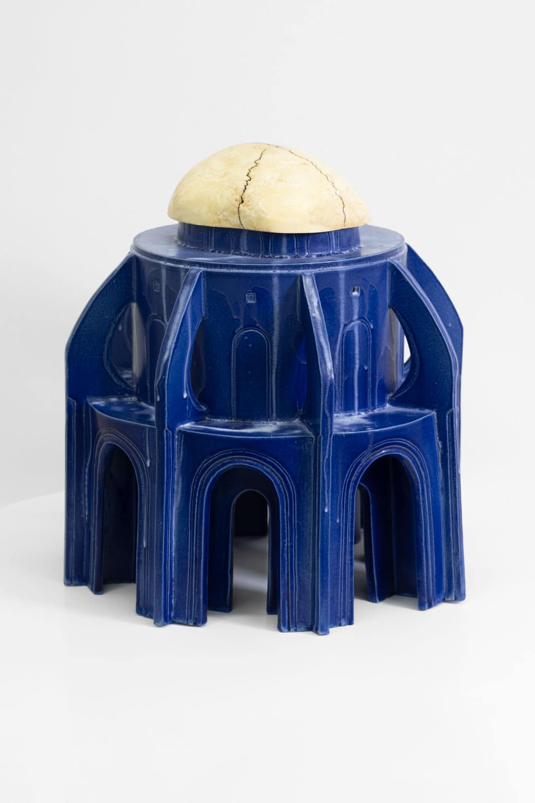 Shahpour Pouyan, Untitled (Flying Wall), 2021, Glazed ceramic and skull made in a cast resin, acrylic paint on top, 14 x 12 x 12 inches, Huxley-Parlour