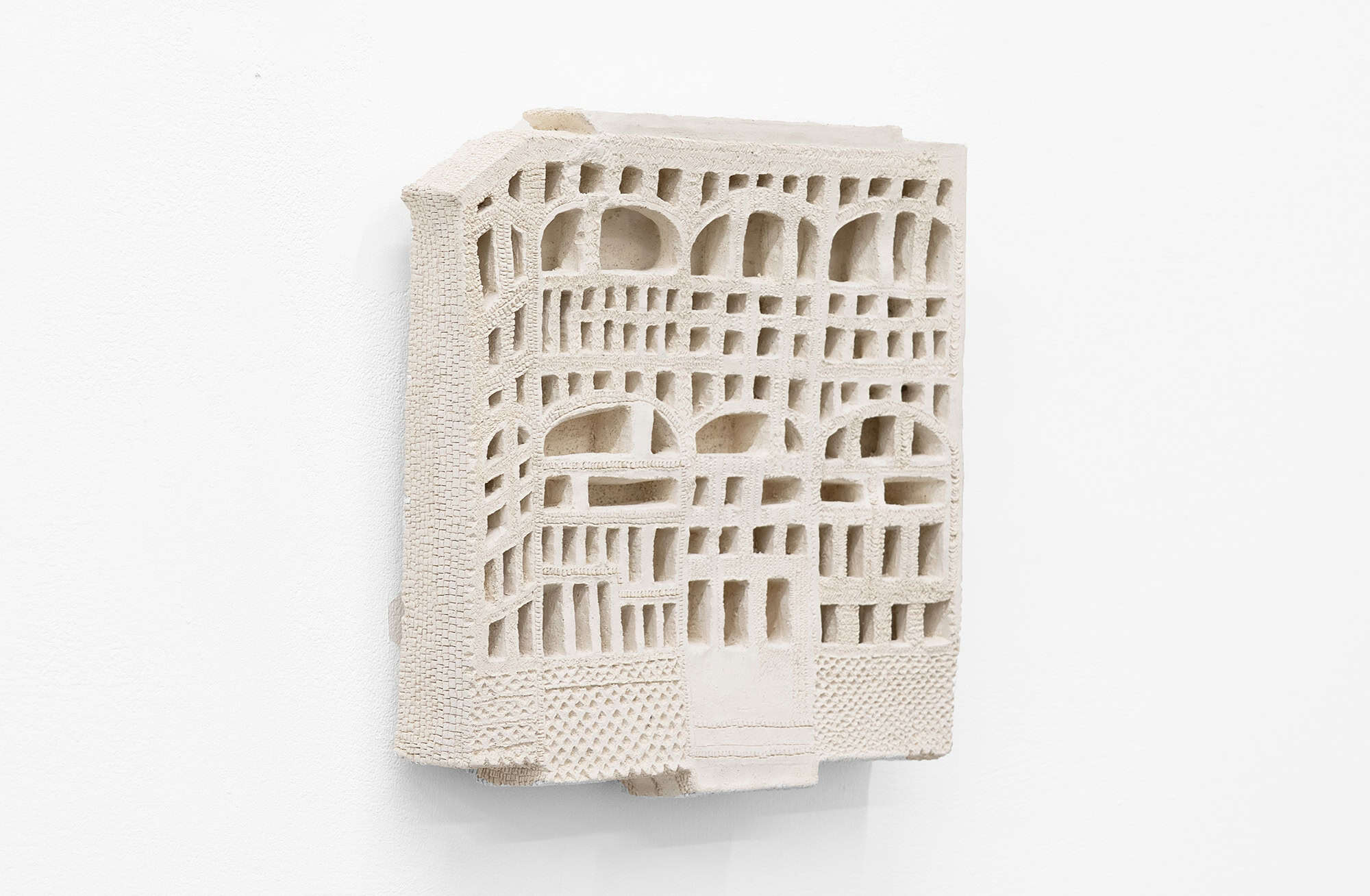 SaraNoa Mark, Bird Palace, 2026, C