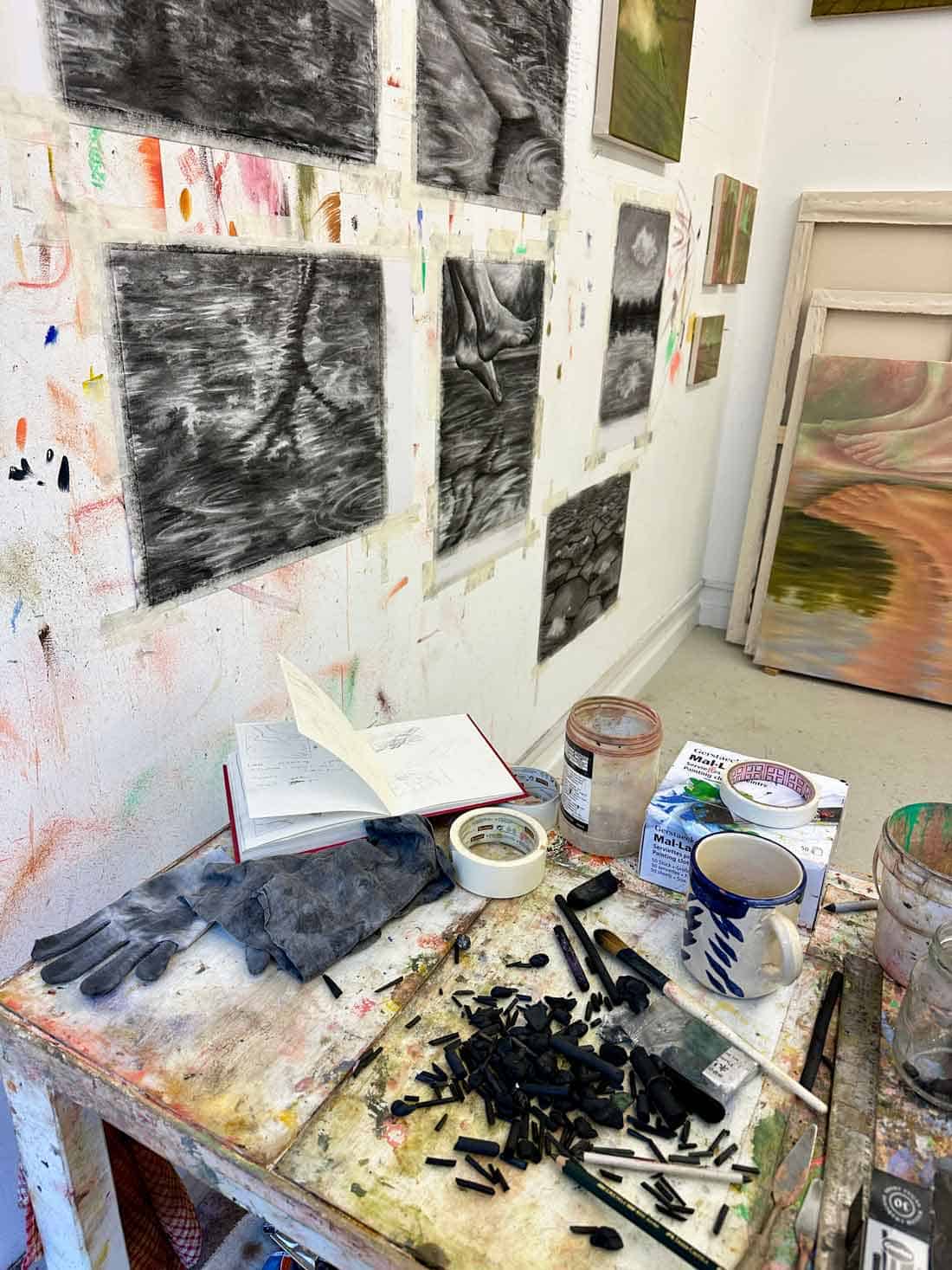 Megan Menzies, studio, 2026