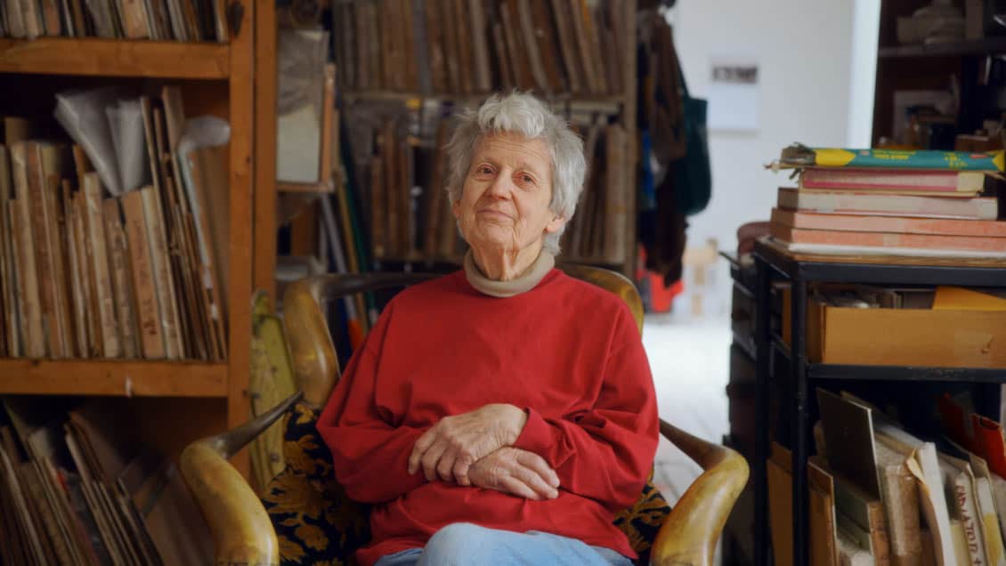 Lois Dodd