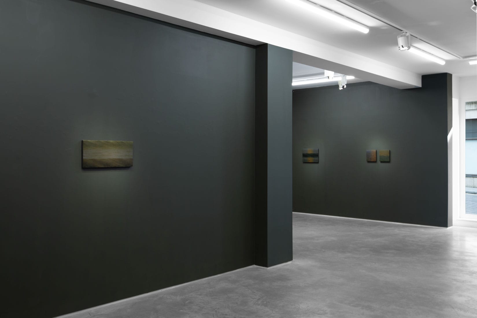 Install of Sarah Schlesinger exhibition 'Sight Line' at Huxley-Parlour gallery.